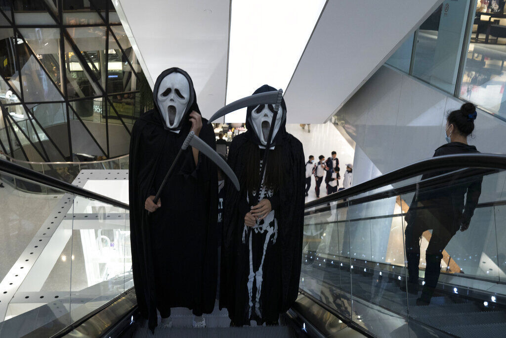 APTOPIX China Halloween